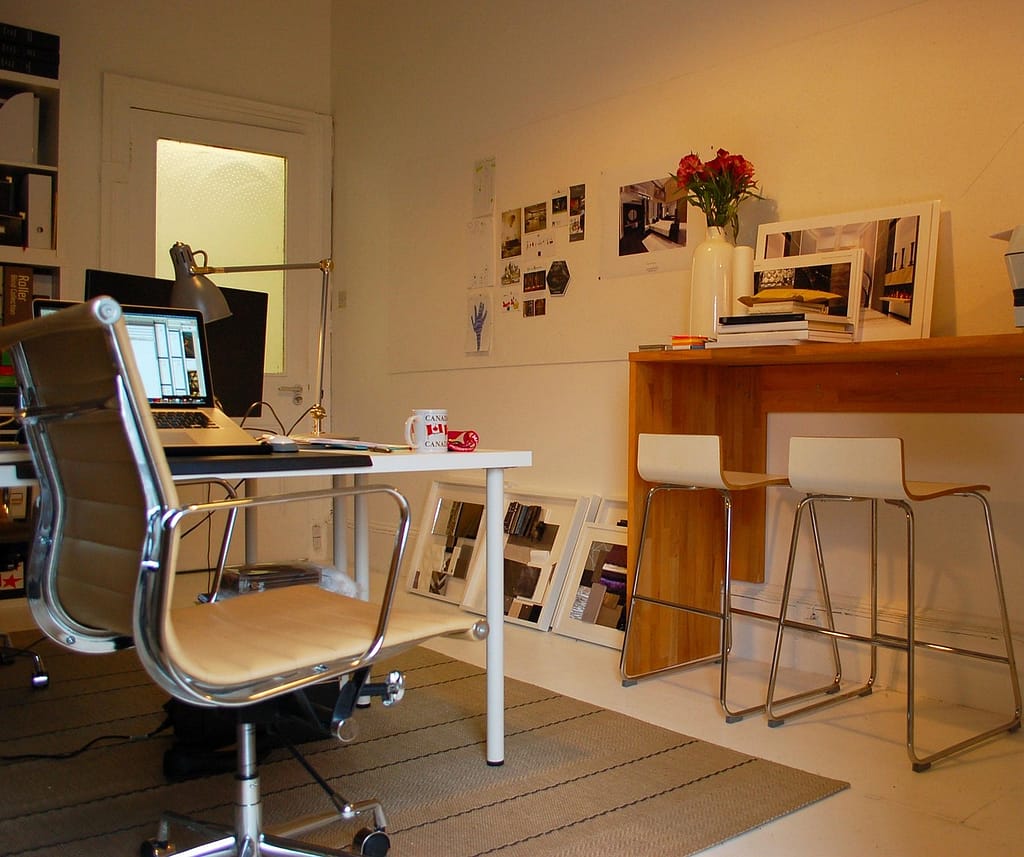 home office, small office, computer chair, roses, office, business, home, computer, small, laptop, desk, work, home business, design, interior design, creative, workplace, technology, table, working from home, workspace, brown computer, brown office, brown desk, home office, small office, small office, small office, small office, small office